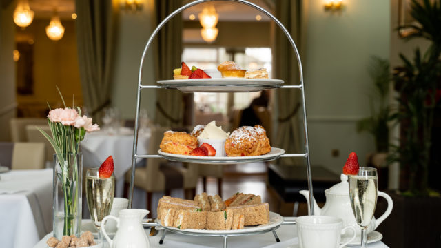 Afternoon_tea_02
